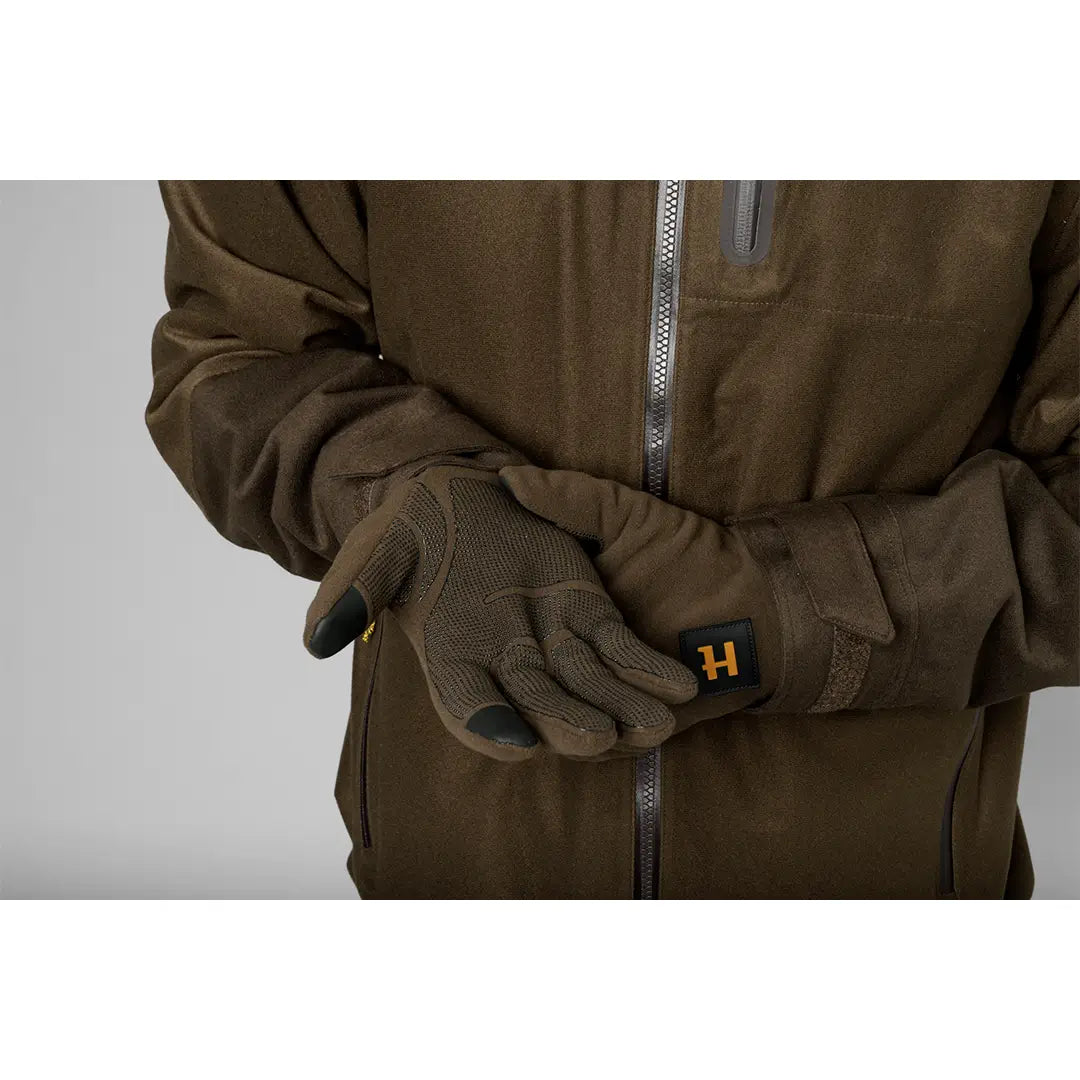 ForestHunterWSPGloves-HuntingGreen_ShadowBrownbyHarkila3_1600x_webp.jpg