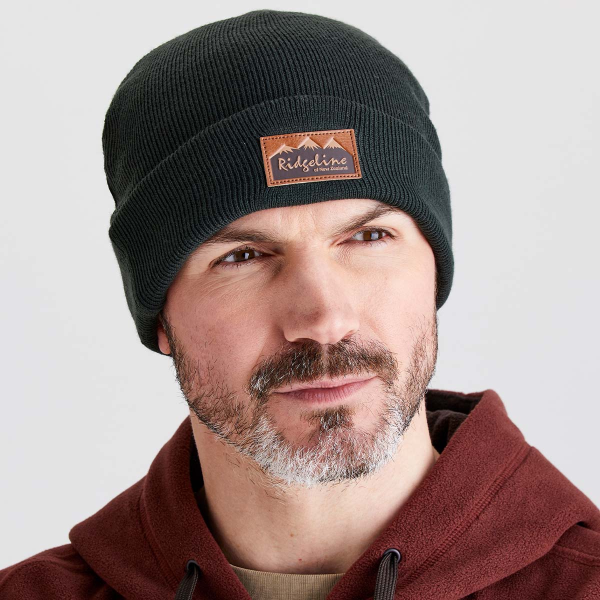 M_HERITAGE_FINE_KNIT_BEANIE_DEEP_FOREST_007_1200px.jpg
