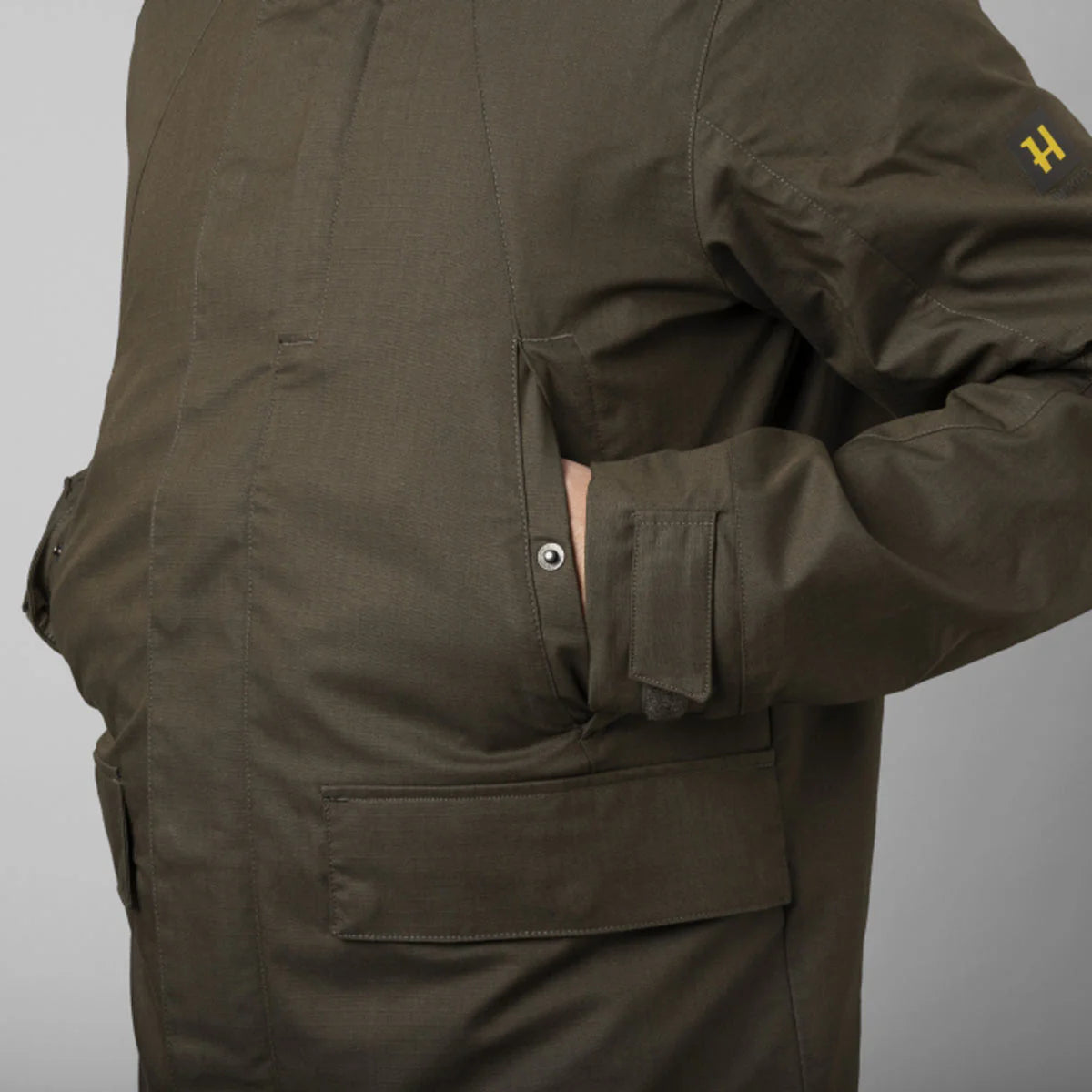 harkila-nordic-hunter-hws-jacket-pockets-close-up_jpg.webp